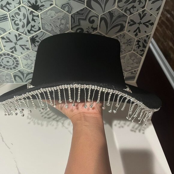 Rhinestone fringe cowgirl hat main image 7